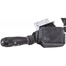 COMMUTATEUR MULTI FONCTION - KLAXON - ECLAIRAGE - CLIGNOTANTS 0.010.1173.4/30 