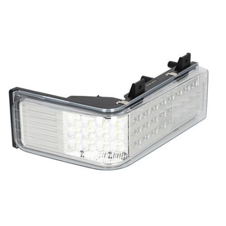 RIGHT HEADLIGHT LENS