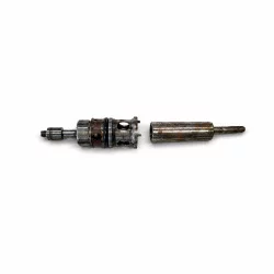 Control valve for massey ferguson 1681789m91