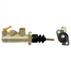 MASTER CYLINDER
