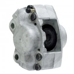 LOWER RIGHT MODEL CALIPER BOTTOM OIL INLET (3 BLEEDERS)